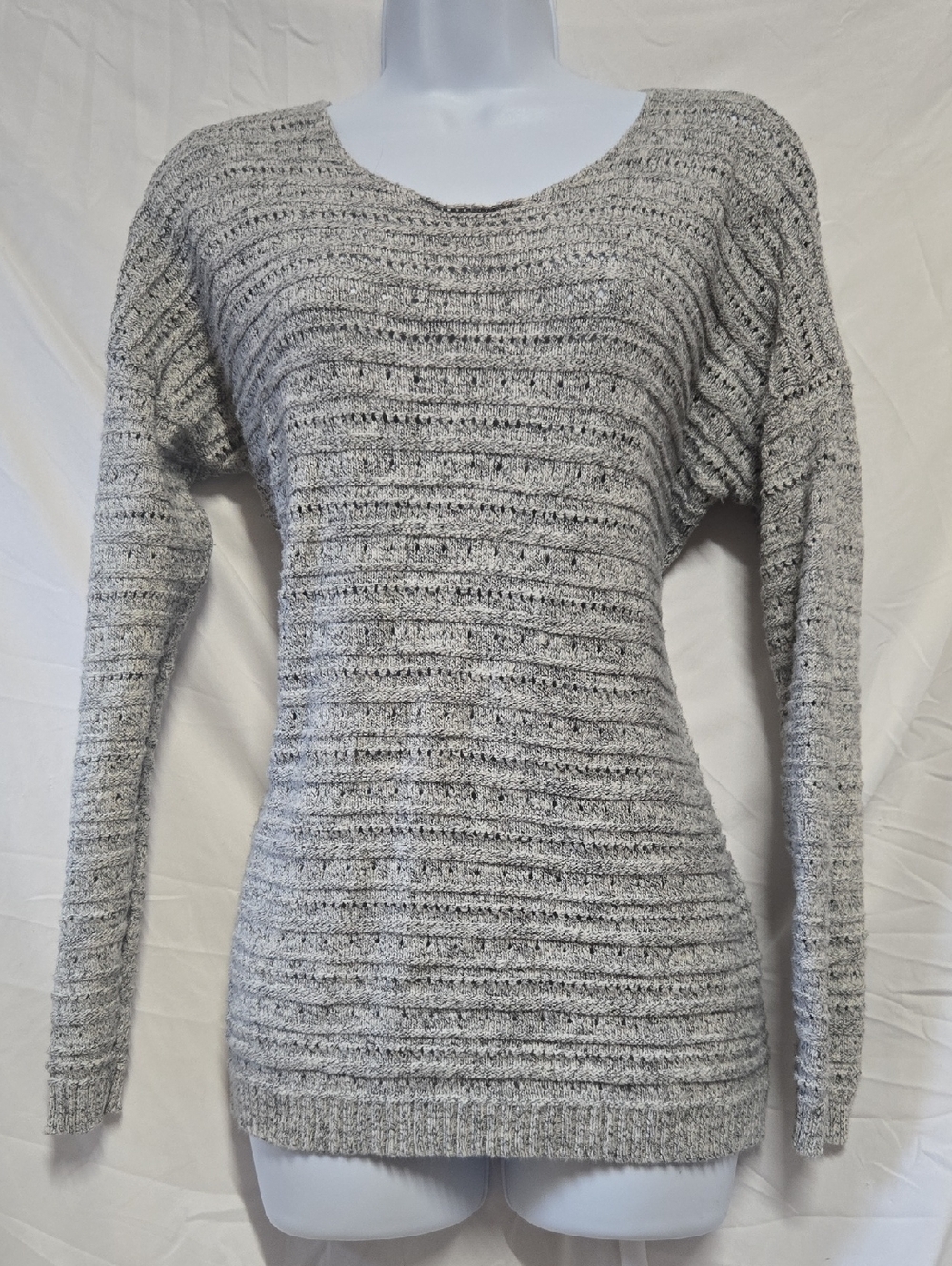 Leo & Nicole Light Grey Ribbed Scoop Neck Sweater